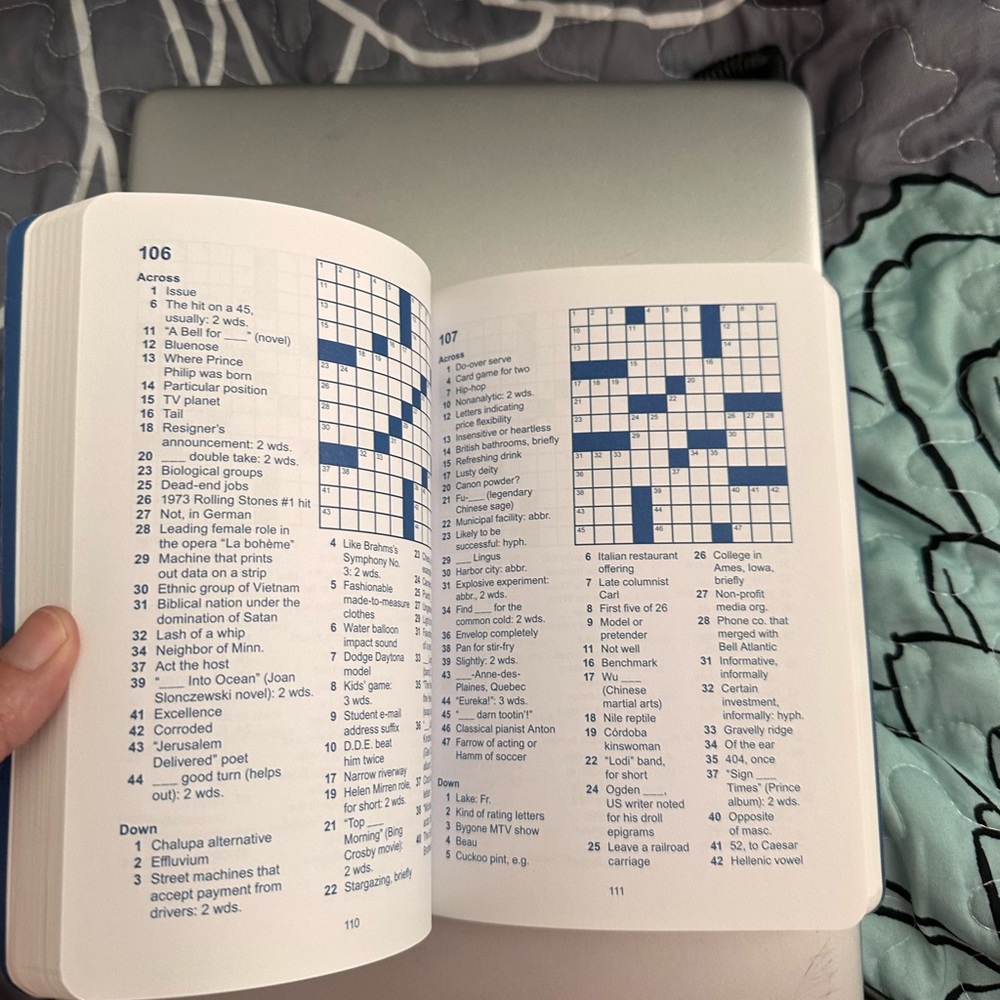 Crossword Book - Picture 2 of 2